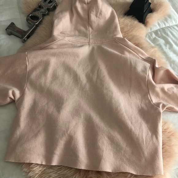 Pink half zip cropped hoodie - Picture 3 of 3